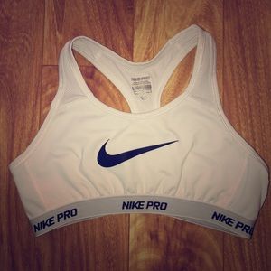 White Nike Sportsbra